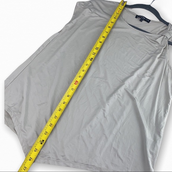 GENERATION LOVE Kylie Knot Top Tan NWOT Small - Picture 8 of 10